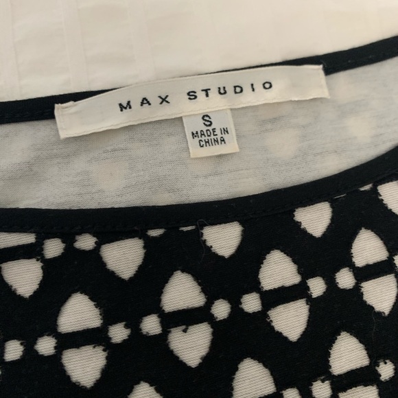 A textured tank top - Picture 5 of 5